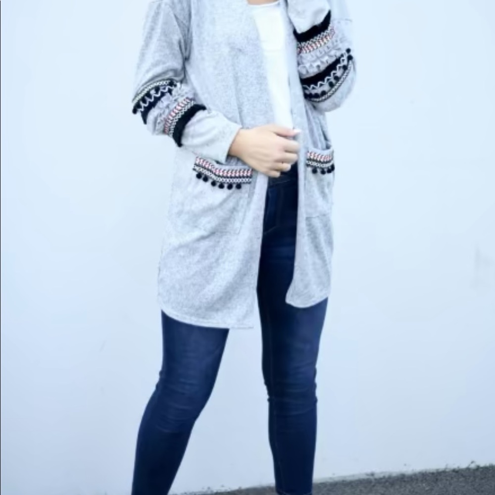 Tassel Accent Fringe Sleeve Cardigan M